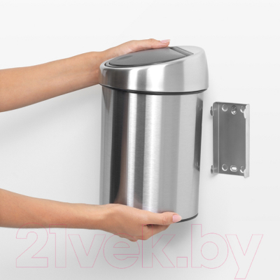 Мусорное ведро Brabantia Touch Bin с защитой от отпечатков / 378645 (3л, стальной матовый)