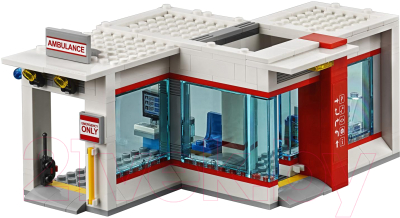 Конструктор Lego City Городская больница 60204