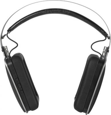 Беспроводные наушники Harman/Kardon BT - вид спереди