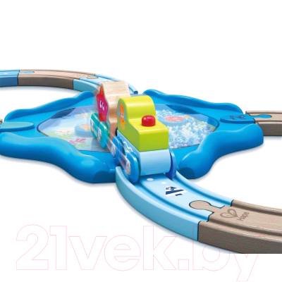Железная дорога игрушечная Hape Подводный мир / E3827-HP