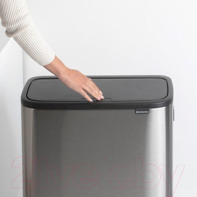 Система сортировки мусора Brabantia Bo Touch Bin Hi / 130649 (2x30л)