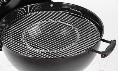 Угольный гриль Weber Master-Touch GBS E-5755 / 14801004 (черный)