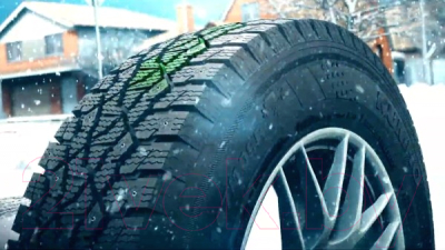 Зимняя легкогрузовая шина Kumho Winter PorTran CW11 225/75R16C 121/120R (шипы)