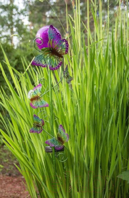 Садовая фигура-светильник Чудесный Сад 689-L Бабочки