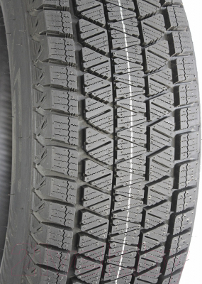 Зимняя шина Bridgestone Blizzak DM-V3 275/55R20 117T