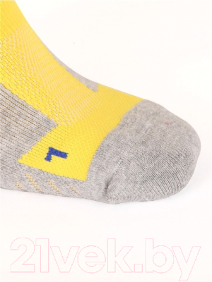 Гетры футбольные Kelme Elastic Mid-Calf Football Sock / K15Z908-714 (M, желтый)