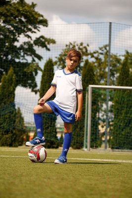 Футбольная форма Kelme S/S Football Set Kid / 3873001-104 (150, белый)