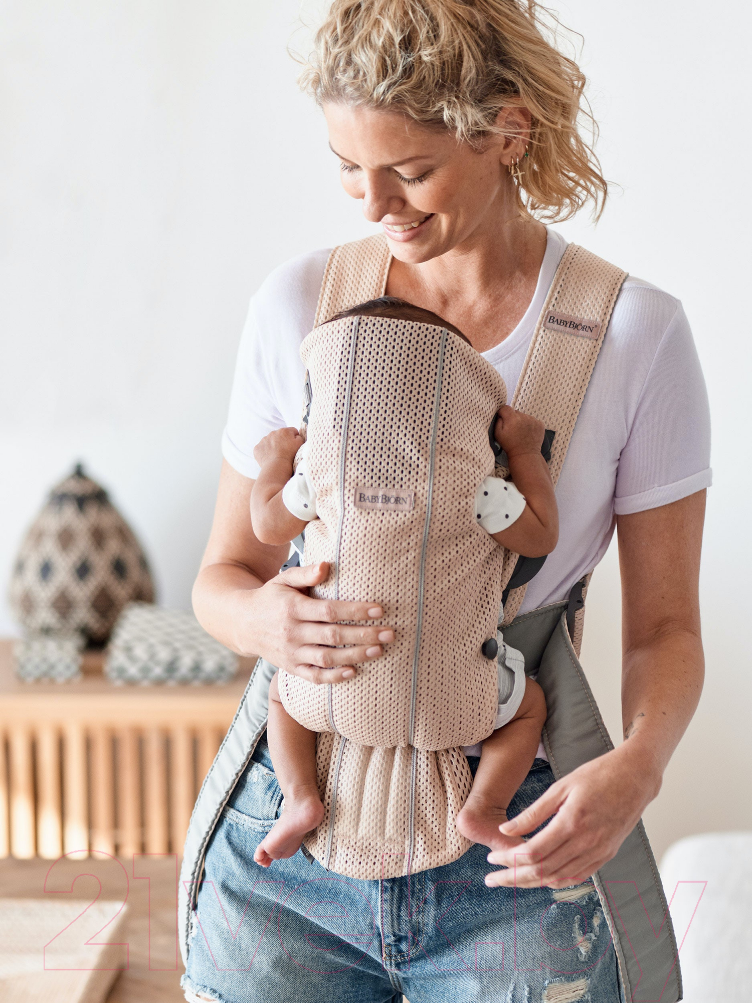 Сумка-кенгуру BabyBjorn Mini 3D Mesh / 0210.01