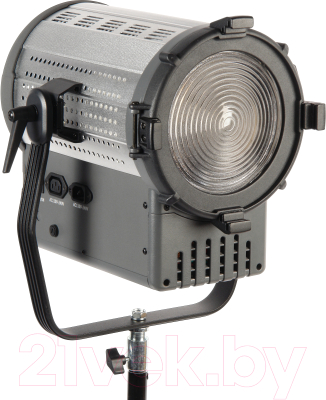Осветитель студийный GreenBean Fresnel 500 LED X3 DMX / 27832