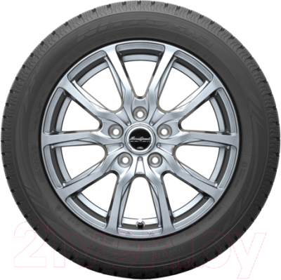 Зимняя шина Nitto SN3 Winter 215/65R17 99H