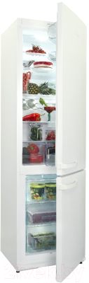 Холодильник с морозильником Snaige RF39SM-P100223