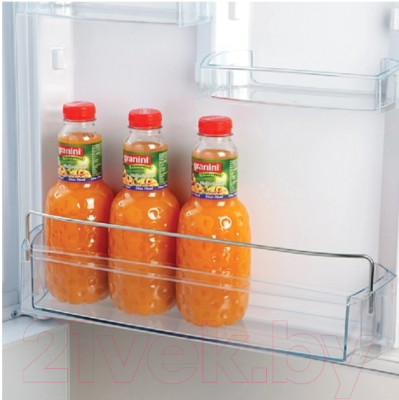 Холодильник с морозильником Snaige RF39SM-S0002G0