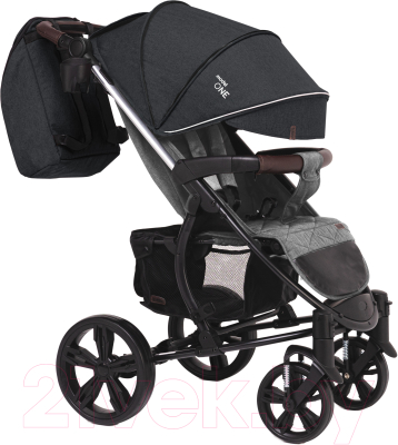 Детская прогулочная коляска Bubago Model One (Black/Light Grey)