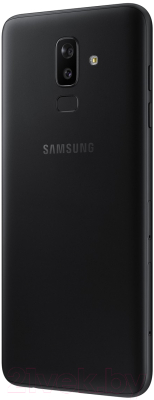 Смартфон Samsung Galaxy J8 (2018) / SM-J810F (черный)