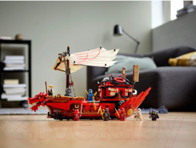 Конструктор Lego Ninjago Летающий корабль. Мастера Ву / 71705