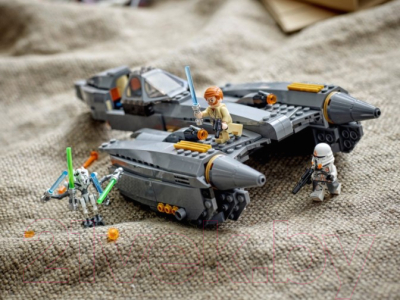 Конструктор Lego Star Wars Звездный истребитель генерала Гривуса / 75286