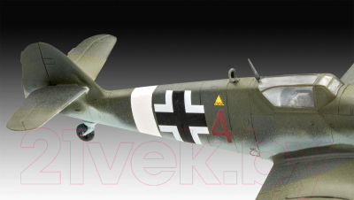 Сборная модель Revell Немецкий истребитель Messerschmitt Bf109G-10 1:72 / 03710