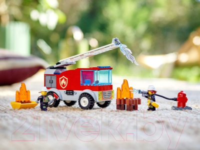 Конструктор Lego City Пожарная машина с лестницей / 60280