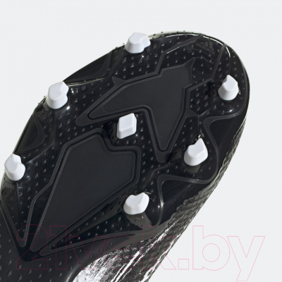 Бутсы футбольные Adidas Predator 20.3 FG / FW9196 (р-р 10.5, белый/черный)
