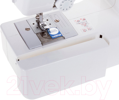 Изображение товара Швейная машина Brother LX-1400