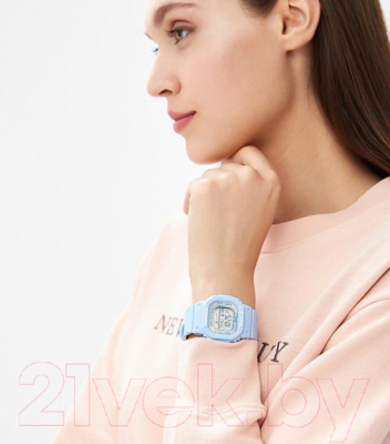 Часы наручные женские Casio BLX-560-2ER