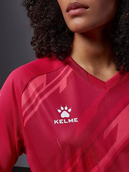 Футбольная форма Kelme Long Sleeve Goalkeeper Suit / 3801286-600 (L, красный)