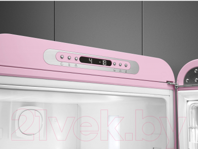 Холодильник с морозильником Smeg FAB32RPK5