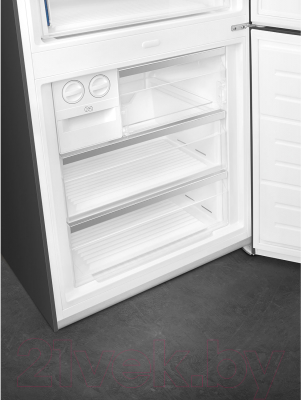 Холодильник с морозильником Smeg FA8005LAO5