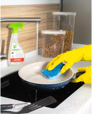Чистящее средство для кухонной плиты Synergetic Биоразлагаемое для удаления жира и нагара (0.5л)