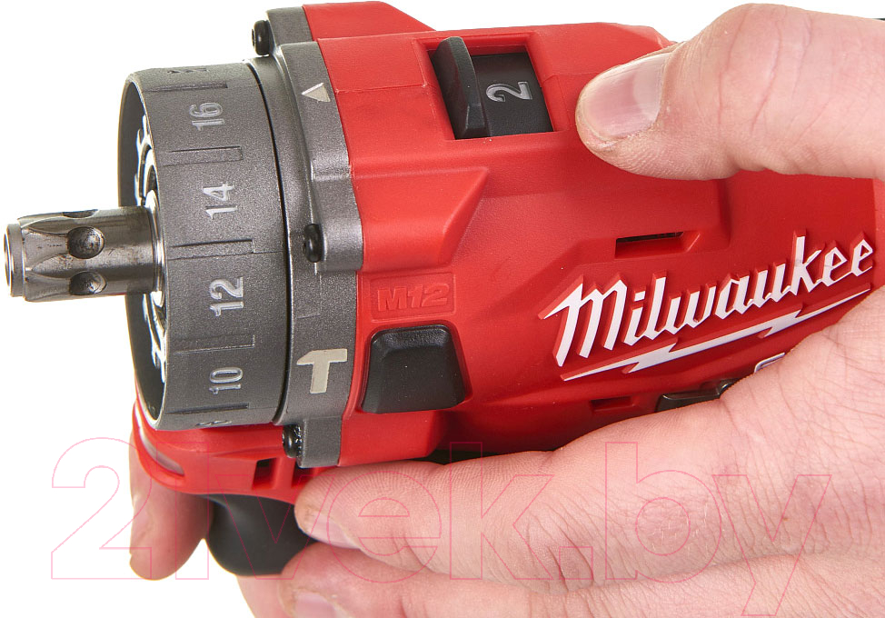 Аккумуляторная дрель-шуруповерт Milwaukee M12 FPDX-0 Fuel / 4933464135