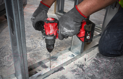 Изображение товара Аккумуляторная дрель-шуруповерт Milwaukee M18FPD2-0X / 4933464263 (кейс)