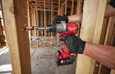 Аккумуляторная дрель-шуруповерт Milwaukee M18FDD2-0X / 4933464266 (кейс)