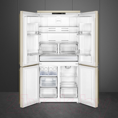 Холодильник с морозильником Smeg FQ60CPO5