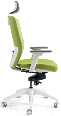 Кресло офисное Bestuhl J2 White Pl с подголовником и подлокотником (зеленая ткань)