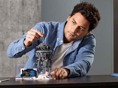 Конструктор Lego Star Wars Имперский разведывательный дроид 75306