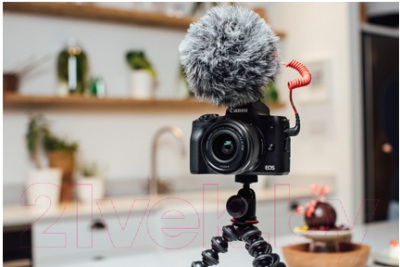 Беззеркальный фотоаппарат Canon EOS M50 Mark II EF-M 15-45mm IS STM Kit / 4729C005 (белый)