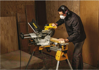Изображение товара Торцовочная пила Stanley SM18-RU