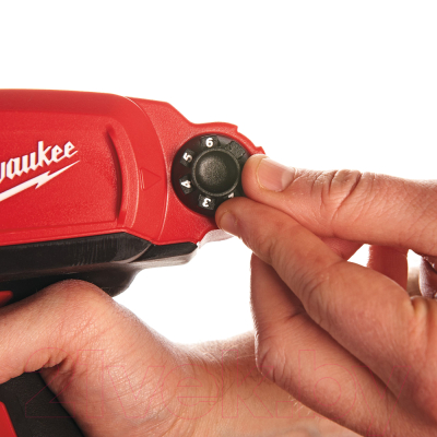 Изображение товара Клеевой пистолет Milwaukee M12 PCG/310C-0 / 4933441783