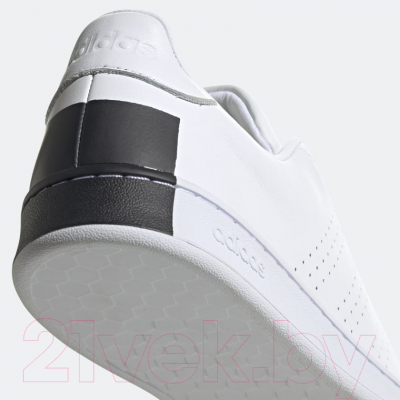 Кроссовки Adidas Advantage / FZ2470 (р-р 11, белый)