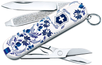 Нож швейцарский Victorinox Classic SD 0.6223.L2110 - 