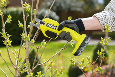 Секатор аккумуляторный Ryobi RY18SCA-0 / 5133005024 (без батареи)