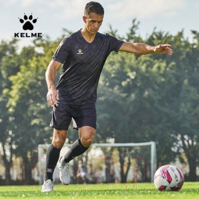 Футбольная форма Kelme Short-Sleeved Football Suit / 8151ZB1006-000 (4XL, черный)