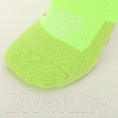 Носки Kelme Silicone Sports Socks / 8101WZ5002-933 (L, салатовый/зеленый)