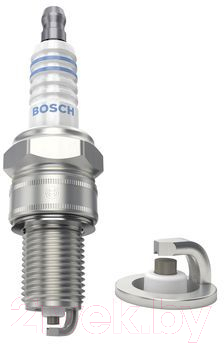 Свеча зажигания для авто Bosch 0242229656