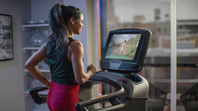 Изображение товара Электрическая беговая дорожка Matrix Fitness TF50XUR