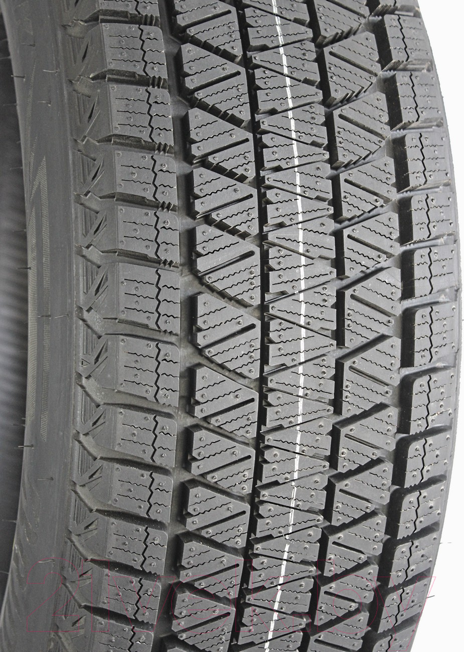 Зимняя шина Bridgestone Blizzak DM-V3 245/50R20 102T — фото 3