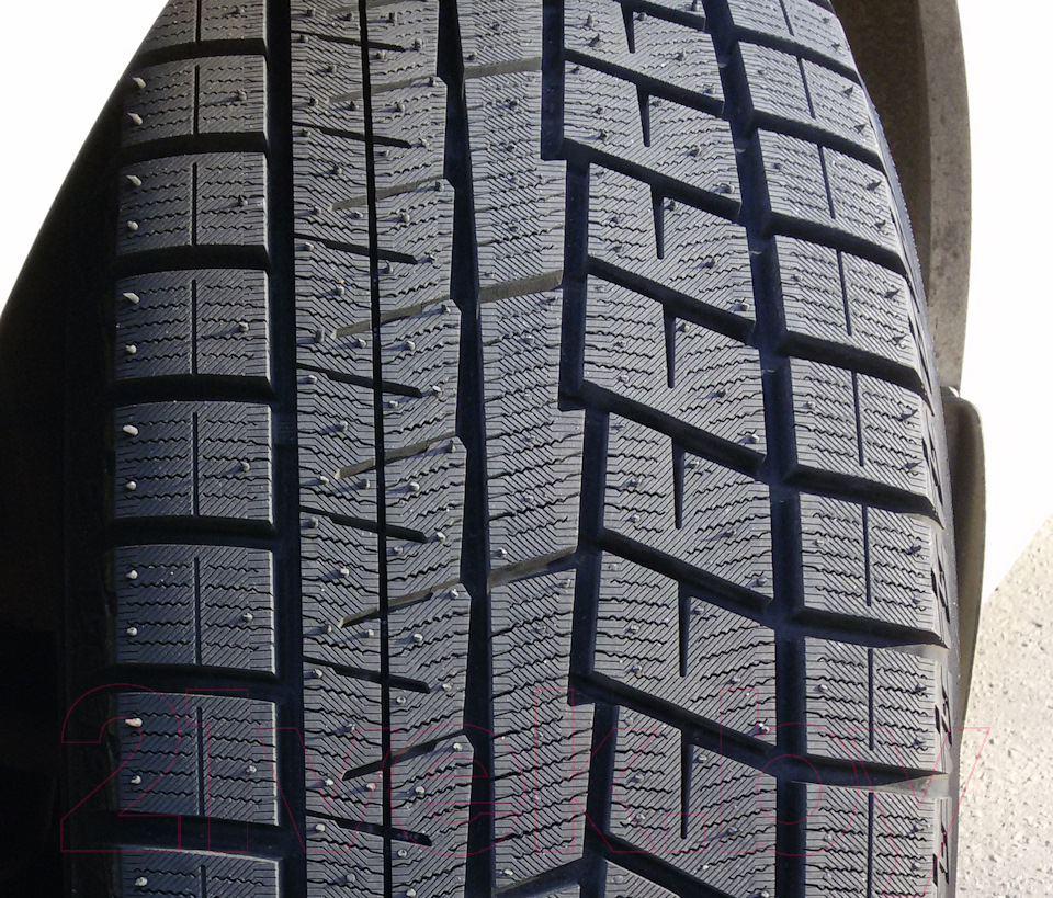 Зимняя шина Yokohama IceGuard iG60 195/50R15 82Q — фото 4