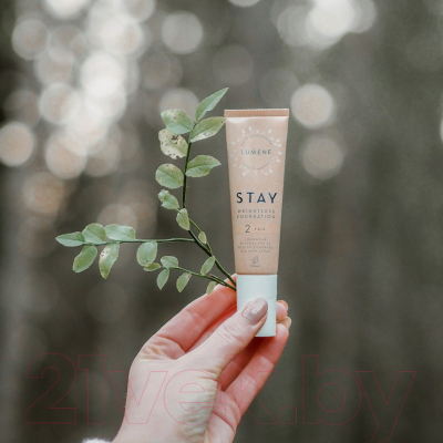 stay weightless foundation lumene