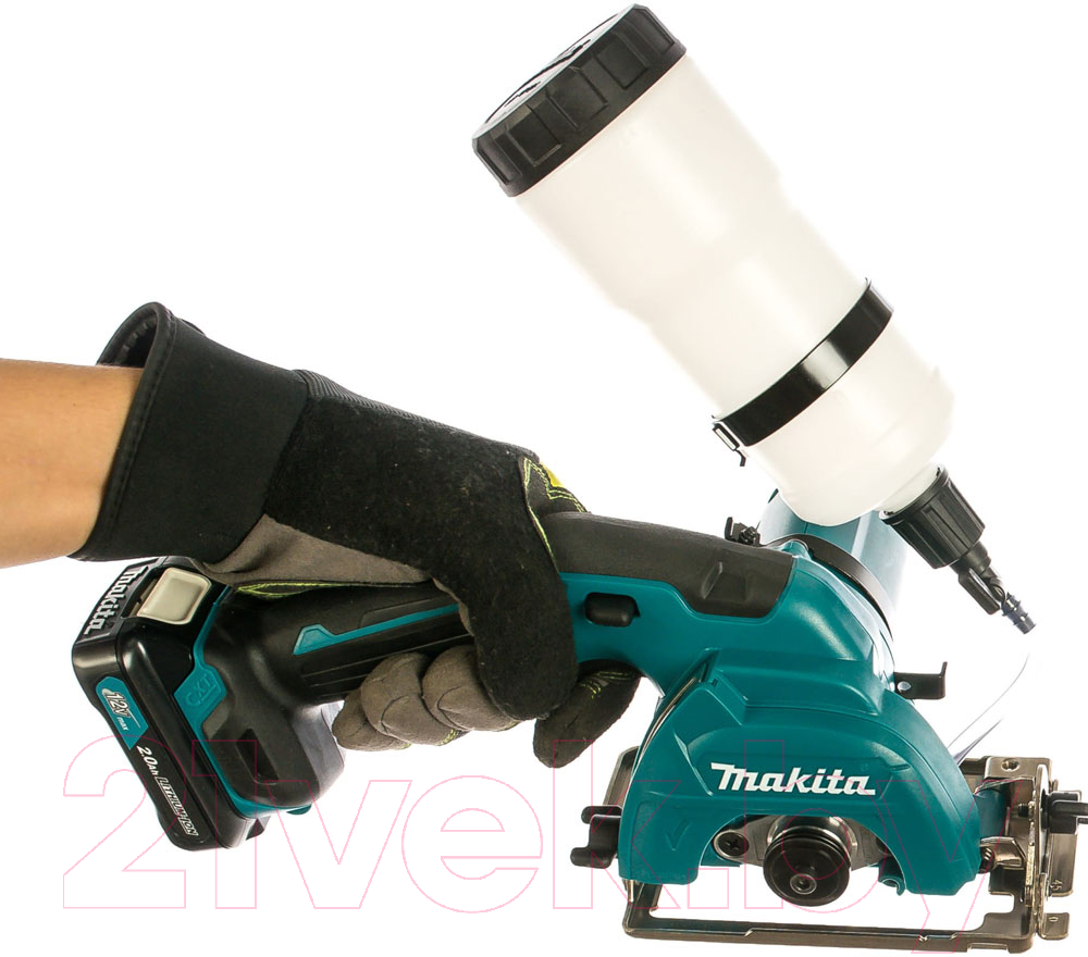 Профессиональная дисковая пила Makita CC301DWAE