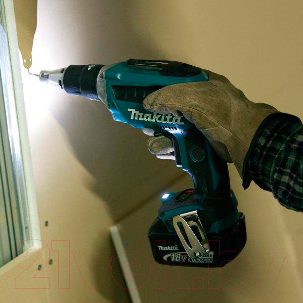 Профессиональный шуруповерт Makita DFS452Z